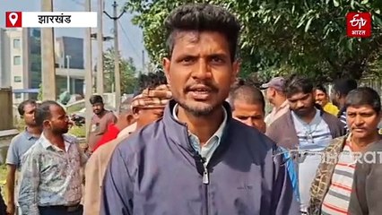 पुलिसिया कार्रवाई का विरोध, भारी संख्या में ट्रैक्टर मालिकों ने खूंटी थाना के खिलाफ किया प्रदर्शन