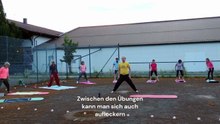 Einige Yogaübungen - Sportpark Freilassing Sportstudio in FreilassingDeutschland