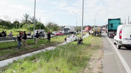 Motorista de Aplicativo tem Carro Roubado e Criminosos Fugitivos em Recife: Uma Crônica Policial Detalhada