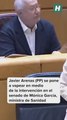 El senador Javier Arenas (PP) se pone a vapear en mitad de la intervención de Mónica García