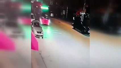 Mansur’un liyakatsizi kadın yolcuyu düşürüp kaçtı