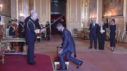 기사 작위 받은 데이비드 베컴...영국 왕실 최고 영예 / YTN