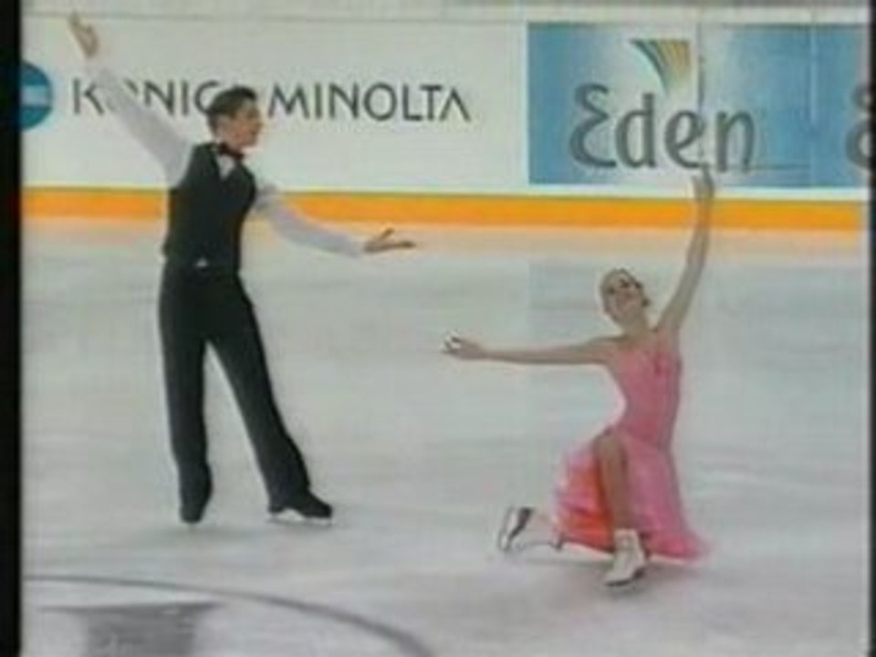 Tessa Virtue & Scott Moir - 2004 Junior Grand Prix Final OD