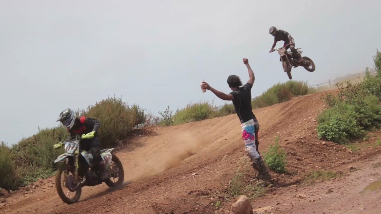 Supermini vs The Big Bikes | ft. Jazuri Easton Thompson
