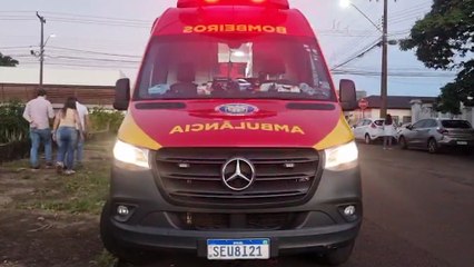 Gol e Palio se envolvem em colisão no Bairro Parque São Paulo