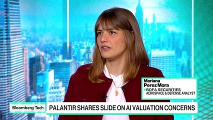 Palantir Raises Outlook, But Valuation Concerns Grow