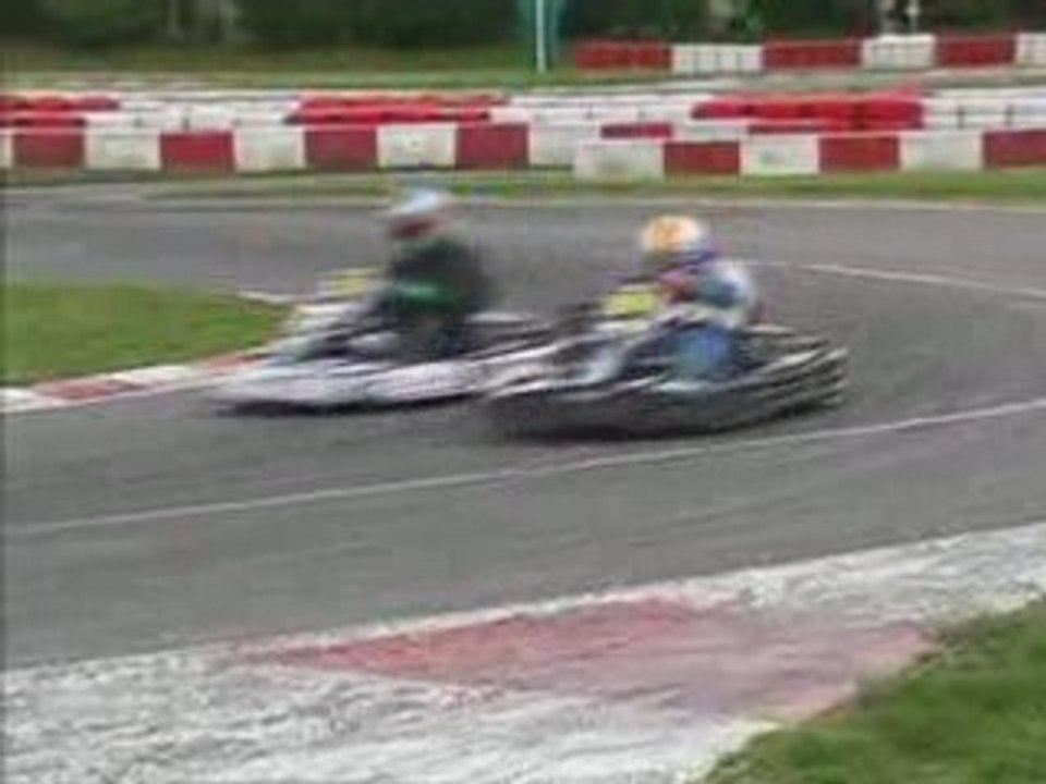 24H Karting Premiers tours de course