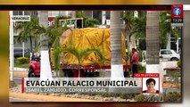 Desalojan el Palacio Municipal de Tuxpan y algunos negocios por una fuga de gas