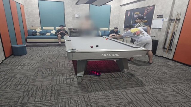 캄보디아 거점 100억 대 리딩방 사기 조직 검거 / YTN