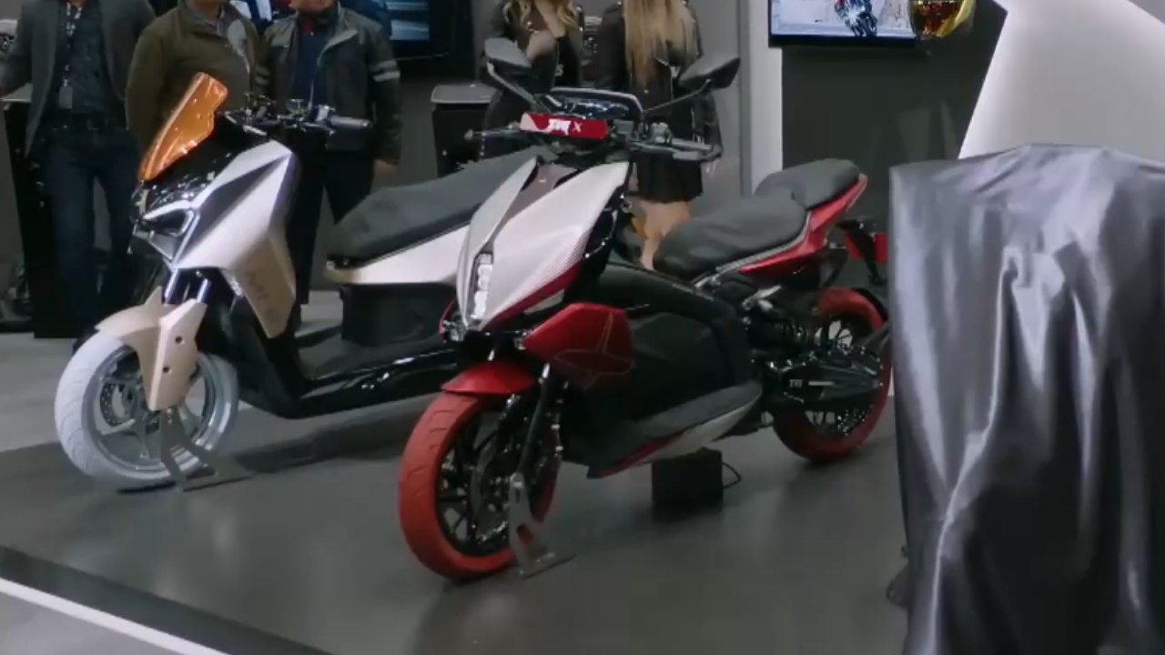 2026 TVS X: Zukunft der E-Scooter – Android Auto & innovative Technik