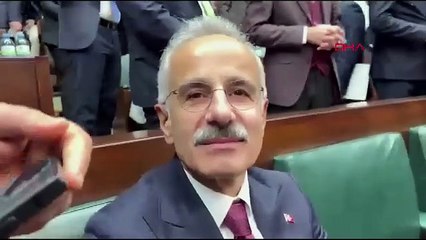 Bakan Uraloğlu'ndan Gebze'de çöken binayla ilgili metro iddialarına yanıt