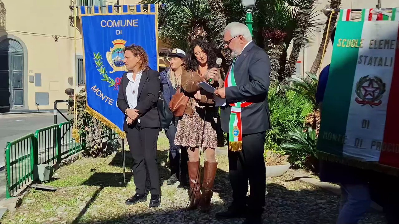 Monte di Procida (NA) -IL SINDACO DI MONTE DI PROCIDA RICORDA I NOMI DEI CADUTI IN  GUERRA MONTESI.. (04.11.25)
