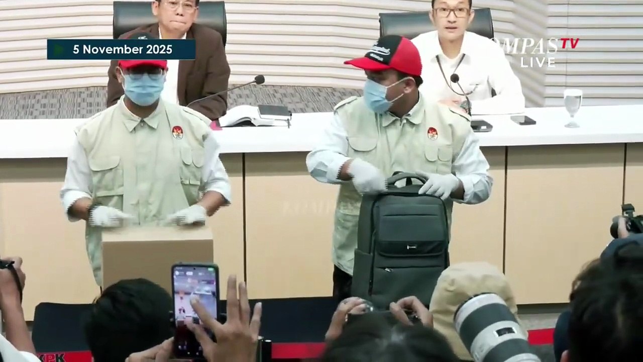 Penampakan Barang Bukti Rp1,6 M Kasus Dugaan Korupsi Gubernur Riau Abdul Wahid
