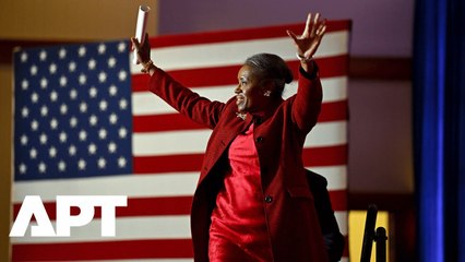 ‘If She Succeeds, Virginia Succeeds’: Winsome Earle-Sears Concedes After Spanberger’s Victory