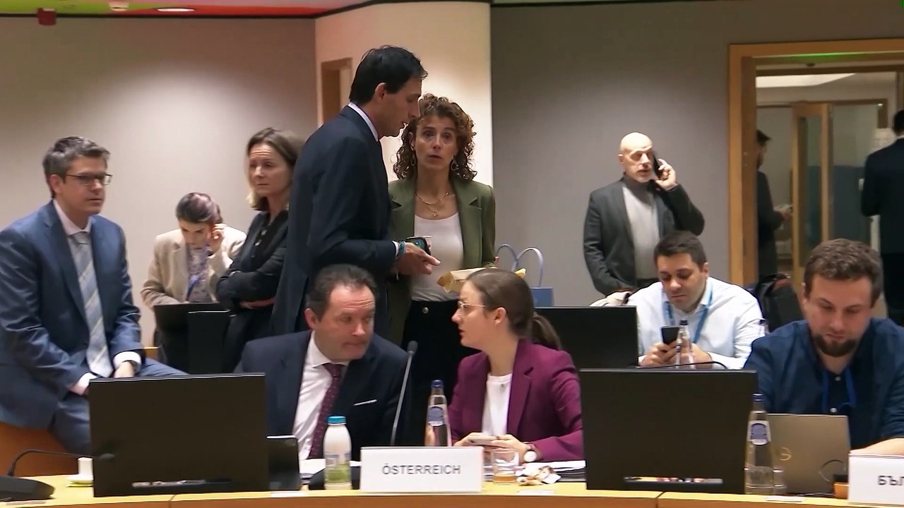 Los 27 acuerdan una reducción del 90% de emisiones en 2040 pero que relajan con flexibilidad