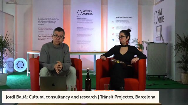 the benefits of hive minds, including increased efficiency, better decision-making, and innovation.