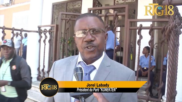 Prezidan pati KONEKTE'N lan Jorel Labady vin pran kopi avan pwojè dekrè elektoral la nan KEP a