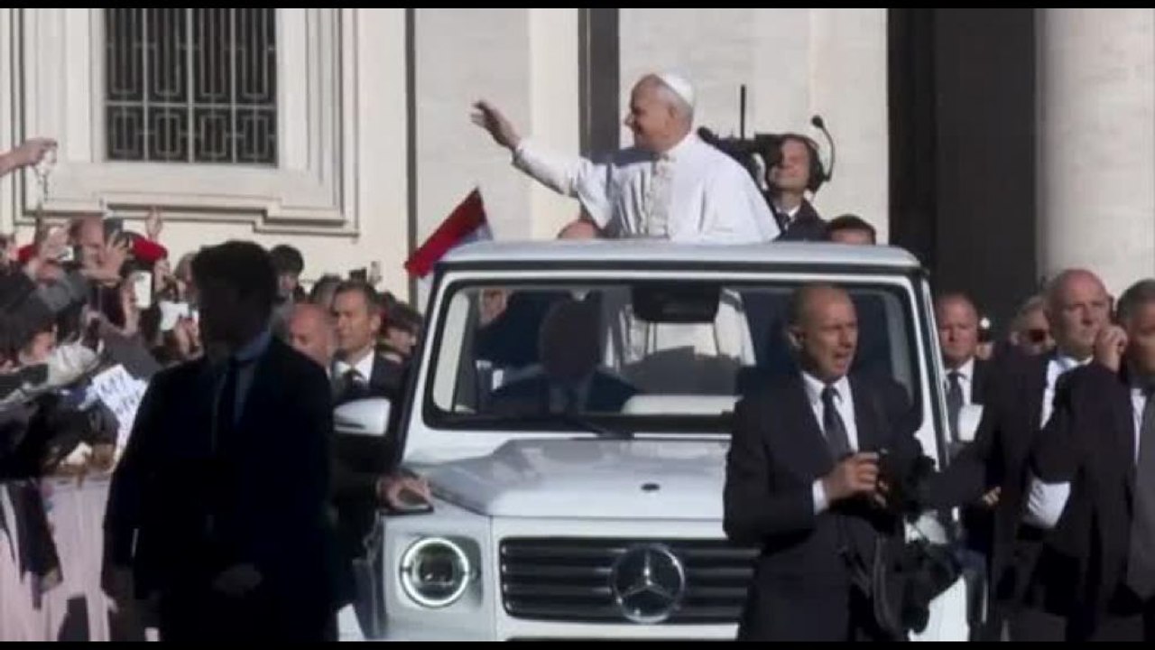 Il Papa impegnato sul fronte diplomatico: "Cercare il dialogo"