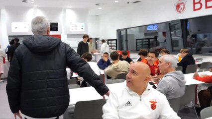 Mourinho es uno más en el Benfica
