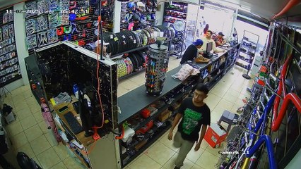 Así opera alias 'El Gordito', hondureño captado en videos de robos de celulares