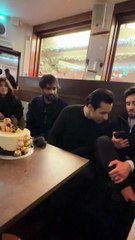 Waqar Zaka enjoying with kashaf Ali and momina Saqib