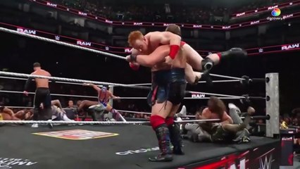 (ITA) 20-Man Battle Royal per decretare lo sfidante di CM Punk (WWE RAW 20/10/2025)