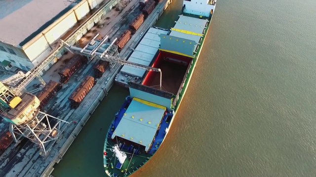 Ue, con 44 accordi di libero scambio export più forte e diversificato