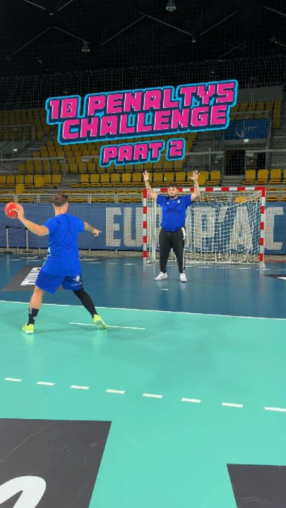 10 penaltys Vs @viko_shd ! Part 2 🤾🏻‍♂️💥 (Il est trop boosté) #Handball #Challenge #Penalty