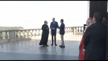 Il principe William alla statua del Cristo Redentore di Rio