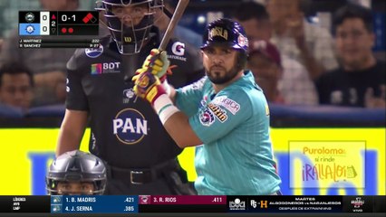 Rougned Odor sólido en la esquina caliente