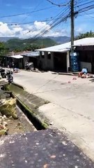 Mujeres se van a los golpes en calle de la capital