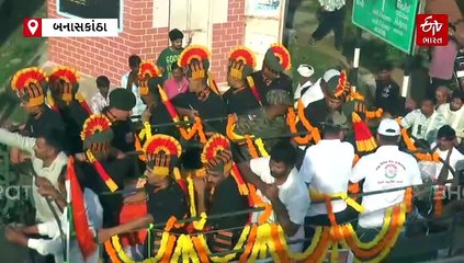 રજામાં ઘરે આવી રહેલા બનાસકાંઠાના આર્મી જવાનની ટ્રેનમાં હત્યા, માદરે વતનમાં સૈન્ય સન્માન સાથે અંતિમ વિદાય