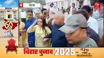 राबड़ी देवी ने तेजप्रताप को दिया जीत का आशीर्वाद, कहा- 'अपने पैरों पर खड़ा होकर लड़ रहा है'