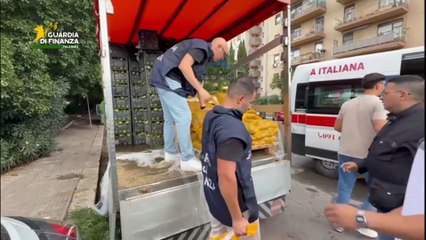 Sequestrato un mercato ortofrutticolo abusivo a Palermo