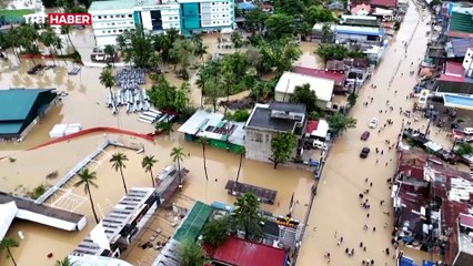 Filipinler'i tayfun vurdu: En az 114 ölü