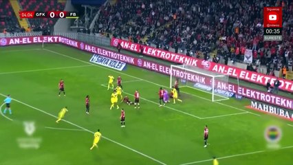 Cruz Azul a nada de asegurar permanencia en CU | Milenio Noticias La Afición, 5 de noviembre de 2025