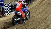 dirt bike impossible hill climbing
