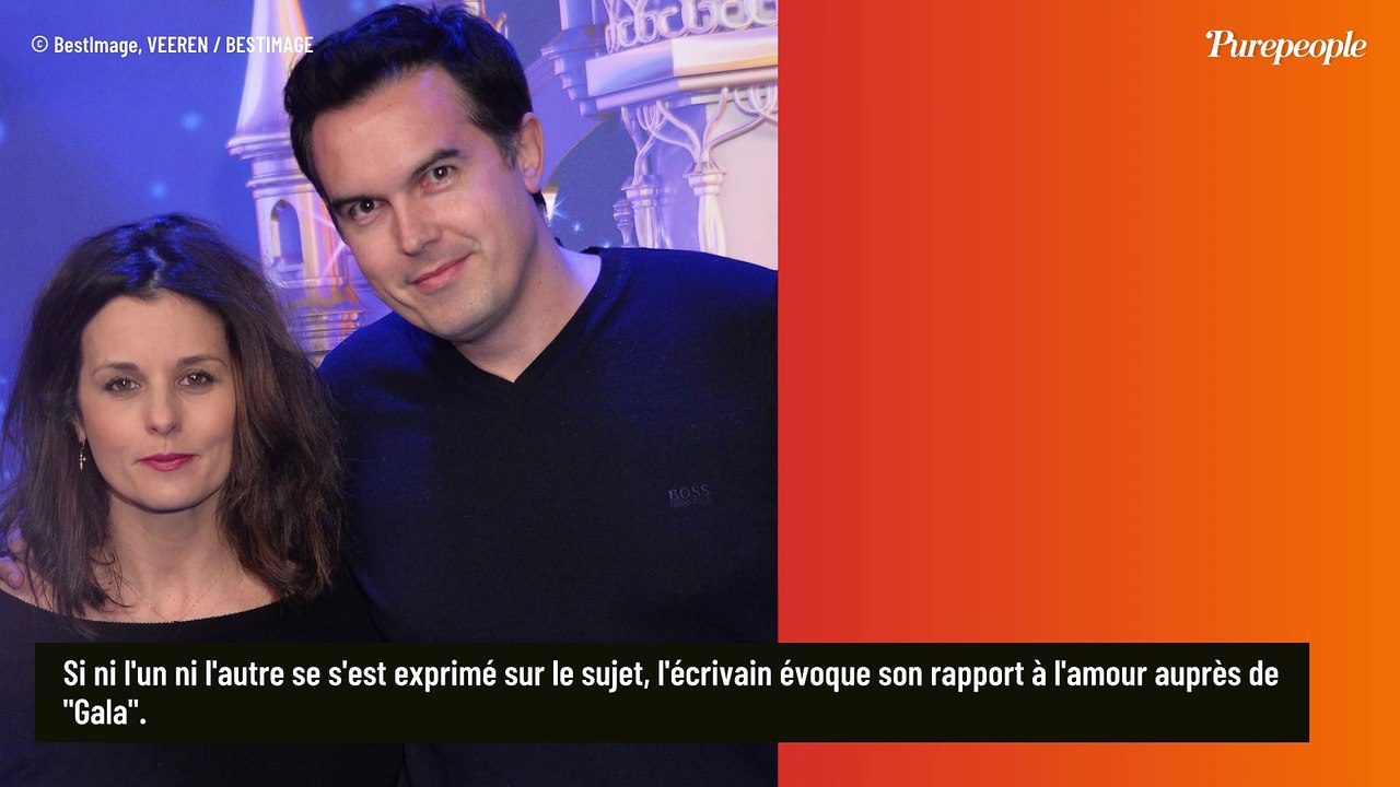 "Je suis à un moment de ma vie où..." : Après l'annonce de la fin de son histoire avec Faustine Bollaert, Maxime Chattam fait le bilan