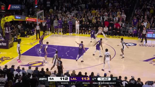 Spurs - Wembanyama exclu pour six fautes après un contact avec Rui Hachimura