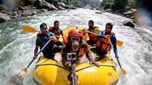 River rafting by monkey 🐒