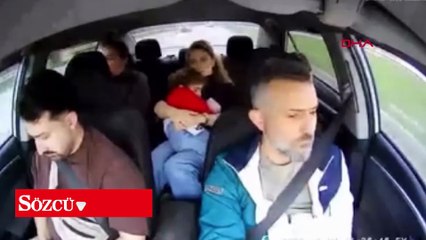 Taksi şoförünün manevra yapıp kazayı önlediği anlar araç içi kamerasına yansıdı