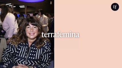 "Il faut s'aimer" : Elsa Wolinski pose en lingerie sexy à 51 ans et célèbre la sensualité des quinquas face au "sexisme anti-vieilles"