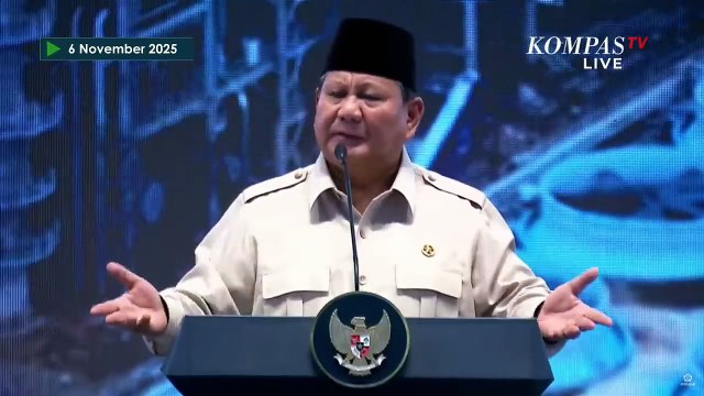 Kala Presiden Prabowo Puji Teddy: Saya Punya Seskab, Selalu Menyiapkan Pidato Bagus-bagus
