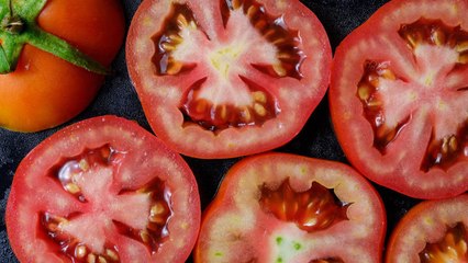 Save Your Tomato Seeds For Next Year – Foolproof Method