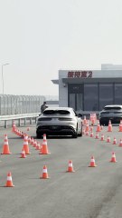 Denza Z9 GT - Crab Walk