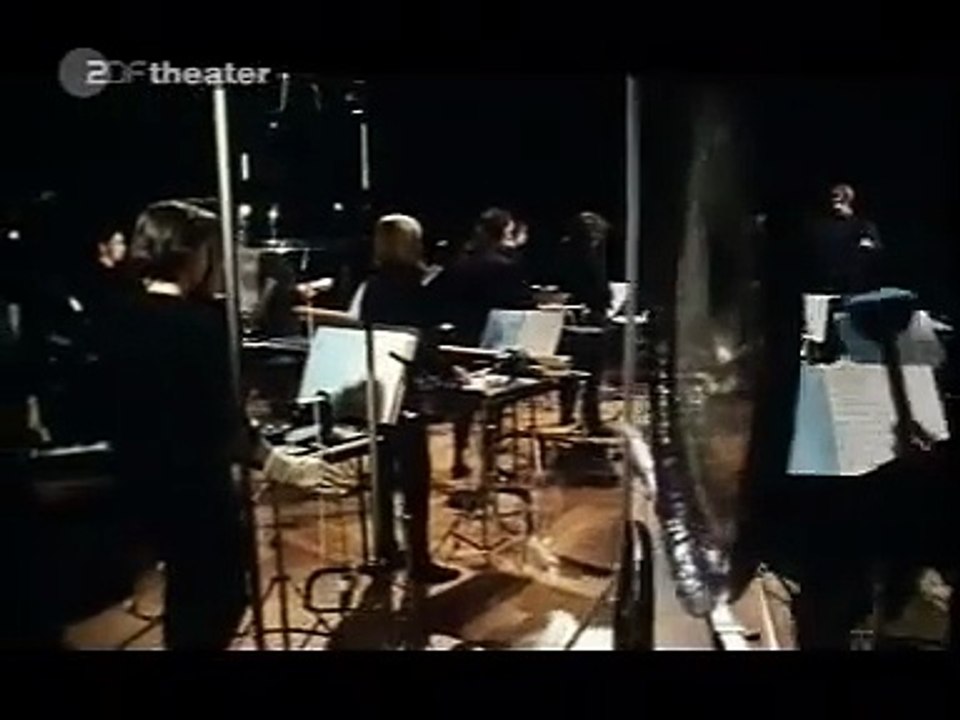 Edgard Varese - Ionisation