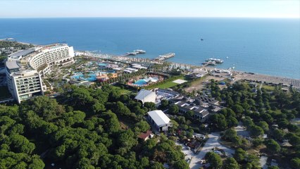 Turizme 'ara tatil' dopingi: Sezon sonu ama oteller dolu!