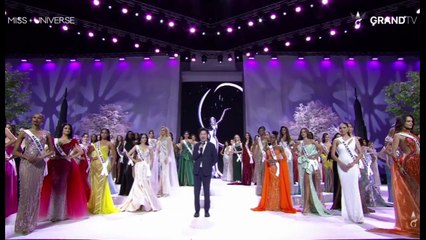 Nawat Itsaragrisil s'excuse lors de Miss Univers après avoir insulté une Miss "d'idiote" lors de Miss Univers 2025.