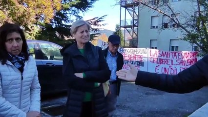 La disperazione dei dializzati a Serra: “Ci lasciano morire, chi pagherà per questo?”