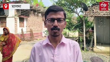 তৃণমূলের পঞ্চায়েত প্রধানের বাড়িতে বসে ফর্ম বিলি বিএলওদের ! কমিশনে যাবে বিজেপি-কংগ্রেস